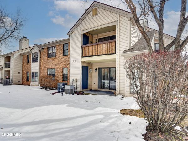 902 Harbor Club Drive, Unit 902, Parlin, NJ 08859