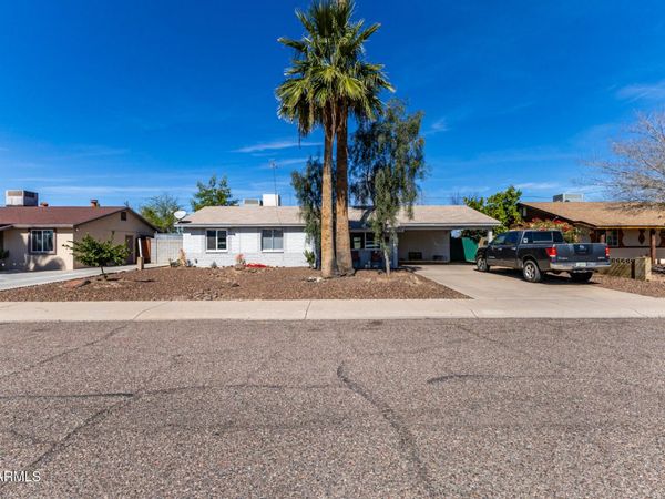 3474 E DELCOA Drive, Phoenix, AZ 85032