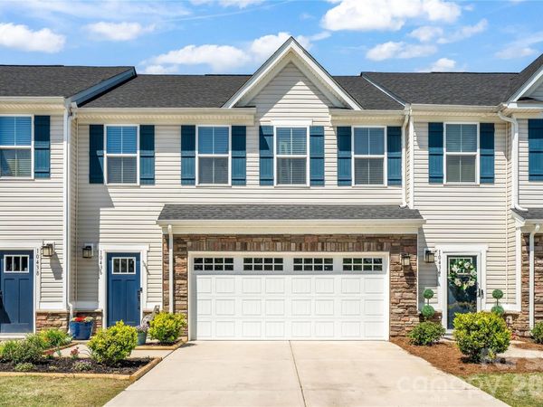 10436 Dalton Woods Court NW, Unit 17, Huntersville, NC 28078