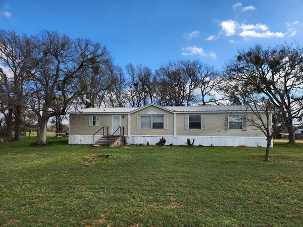 521 County Road 340A , Burnet, TX 78611
