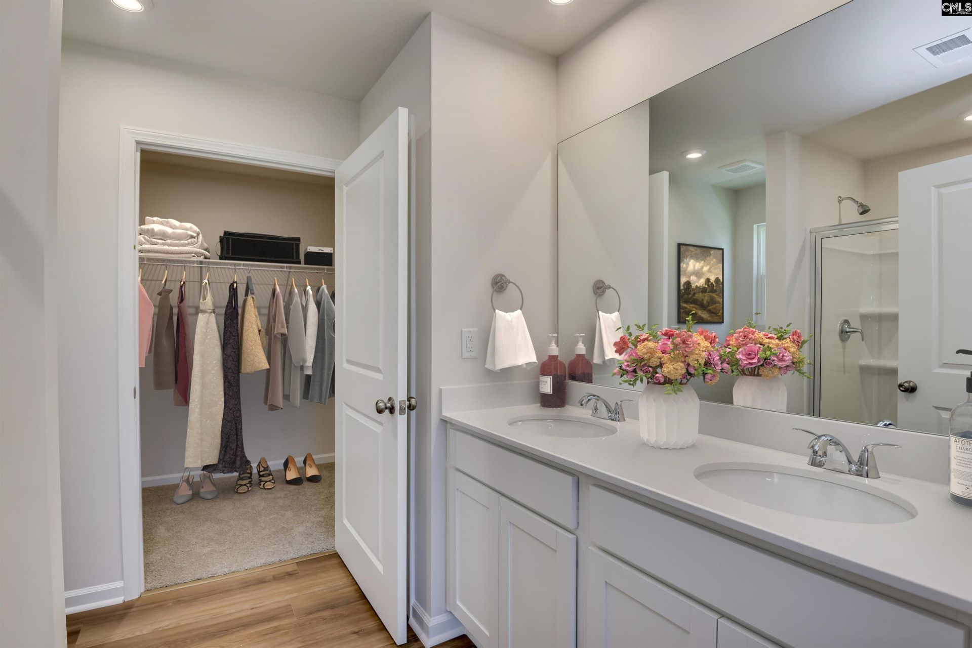 363 Pulman Drive Photo 18