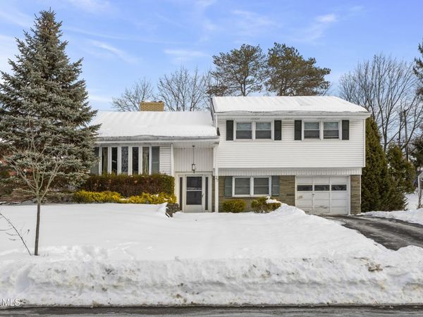 27 Davis Avenue, Albany, NY 12203