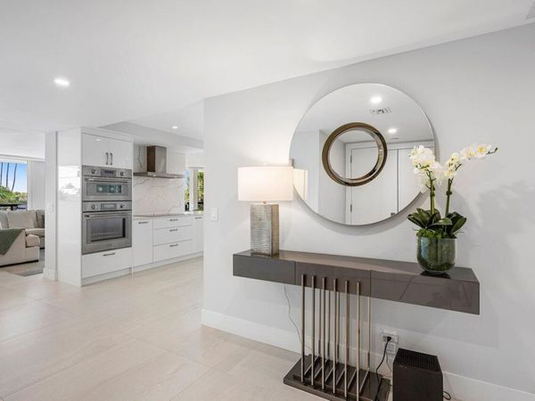 3140 S Ocean Boulevard, Unit 201n, Palm Beach, FL 33480