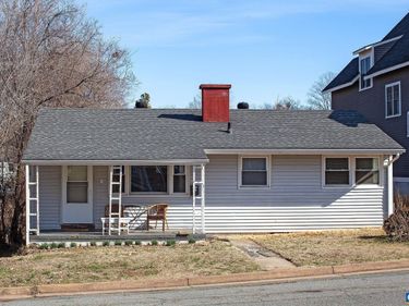 607 MONTROSE AVE, Charlottesville, VA 22902