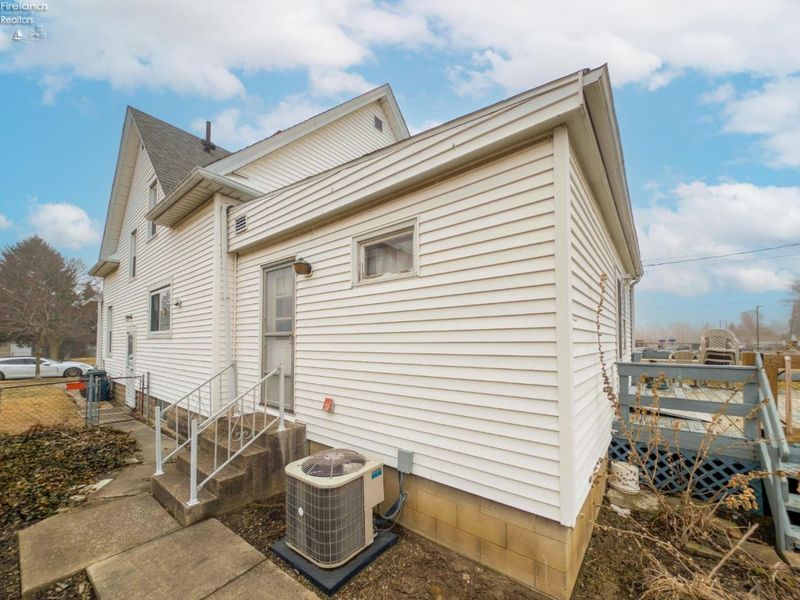 1130 Fourth Street, Sandusky, OH 44870 Photo 5