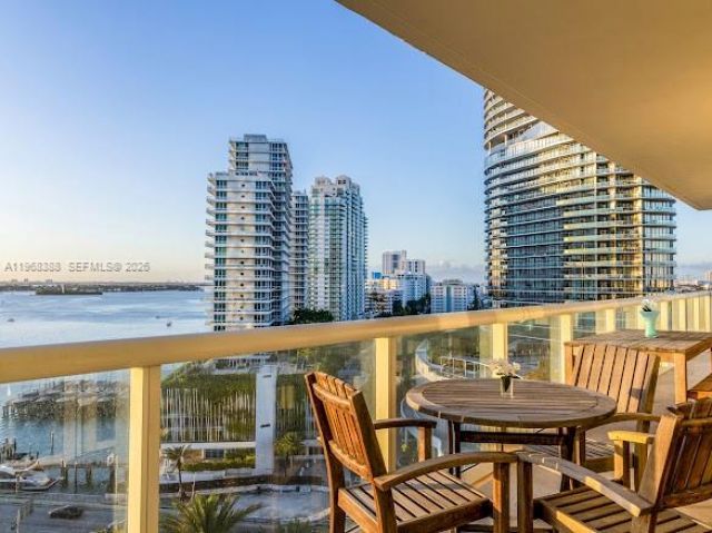 450 Alton Rd, Unit 1202, Miami Beach, FL 33139 Photo