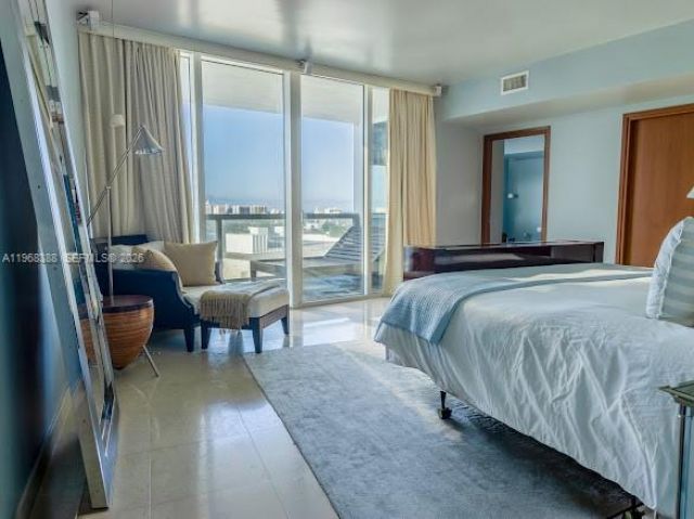 450 Alton Rd, Unit 1202, Miami Beach, FL 33139 Photo