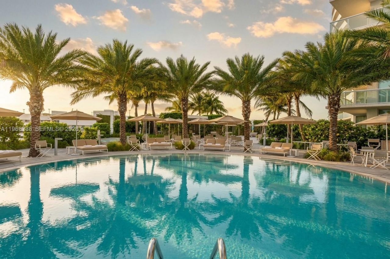 450 Alton Rd, Unit 1202, Miami Beach, FL 33139 Photo