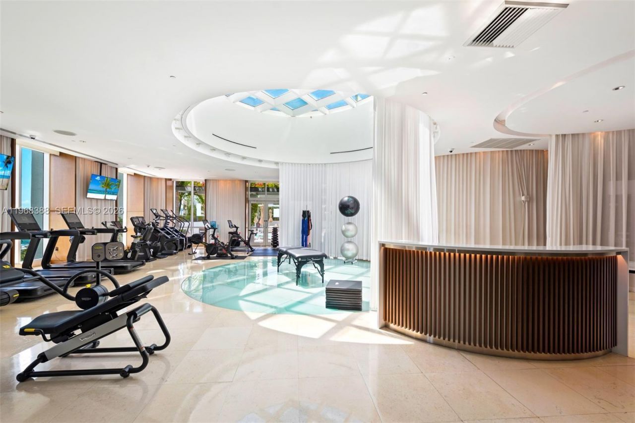 450 Alton Rd, Unit 1202, Miami Beach, FL 33139 Photo