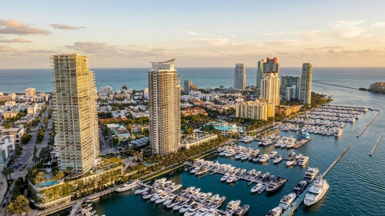 450 Alton Rd, Unit 1202, Miami Beach, FL 33139 Photo