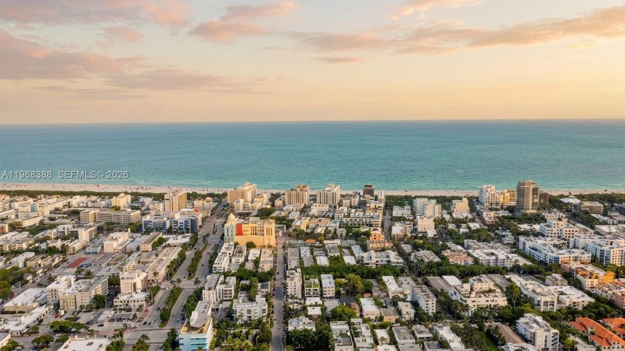 450 Alton Rd, Unit 1202, Miami Beach, FL 33139 Photo