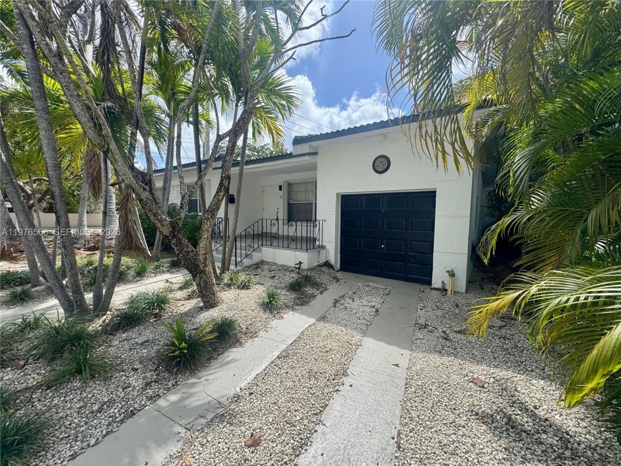 100 SW 30th Rd, Miami, FL 33129 Photo