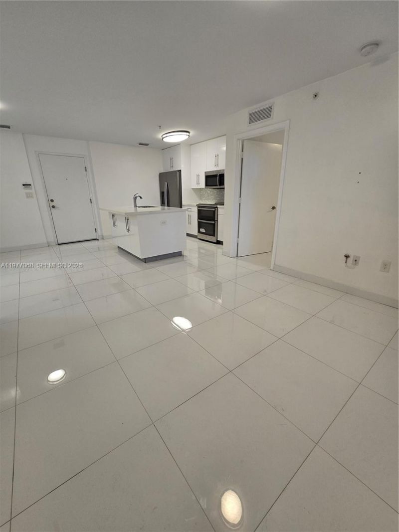 2651 NE 212th Ter , Unit 103, Miami, FL 33180 Photo