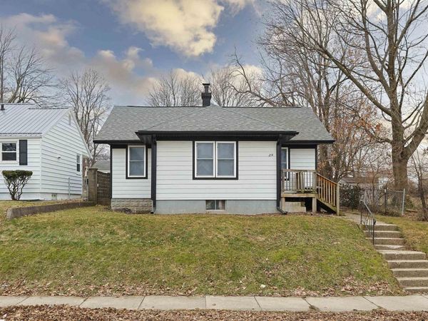 214 E Woodside Street, South Bend, IN 46614
