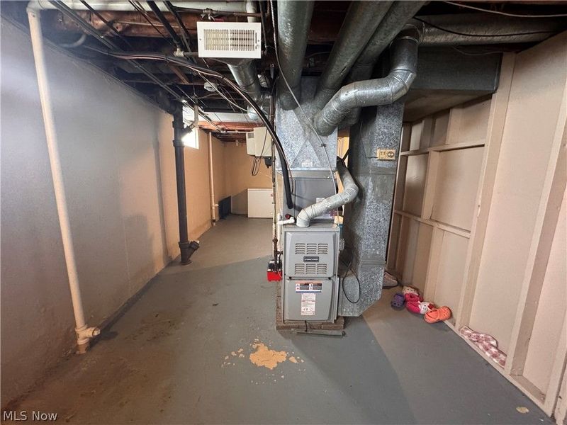 12908 York Boulevard, Garfield Heights, OH 44125 Photo 15