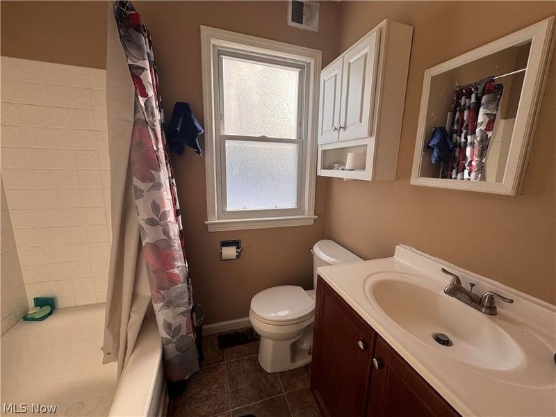 12908 York Boulevard, Garfield Heights, OH 44125 Photo 9