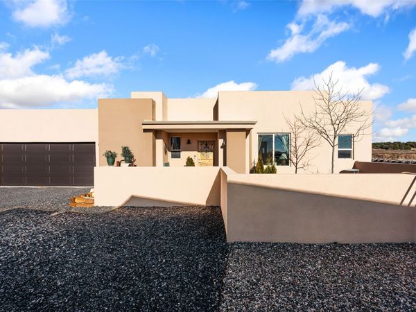 34 Willow Back, Santa Fe, NM 87508