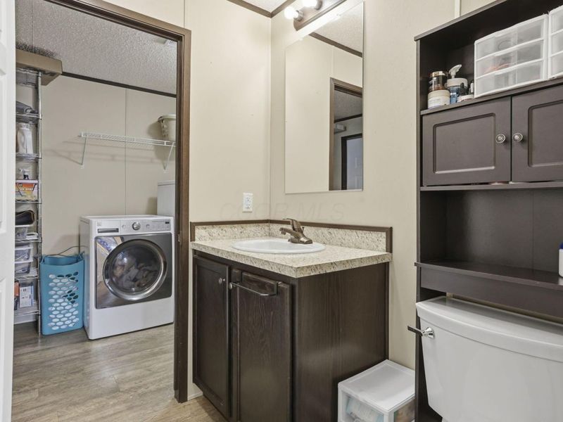 2445 Columbus Lancaster Road NW, Unit 246, Lancaster, OH 43130 Photo 22