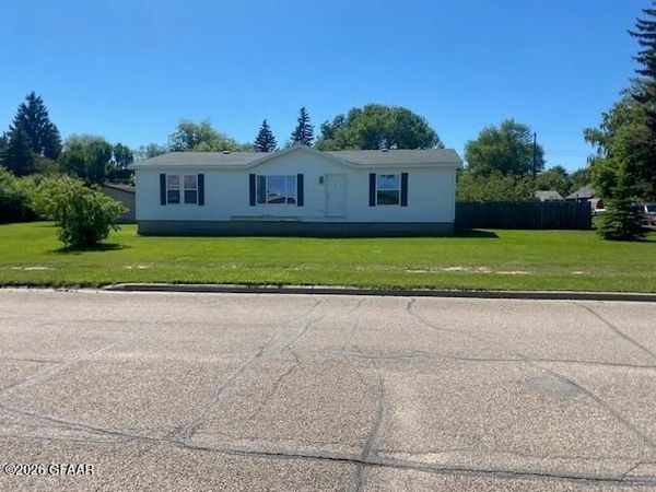 926 6TH Avenue , Cando, ND 58324