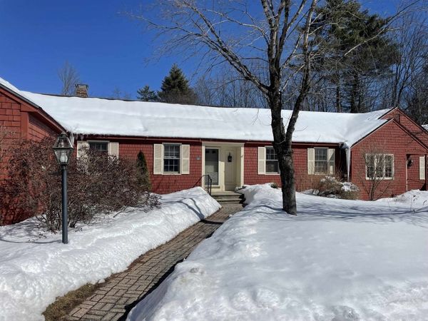 14 Colonial Square, Unit 14, Peterborough, NH 03458