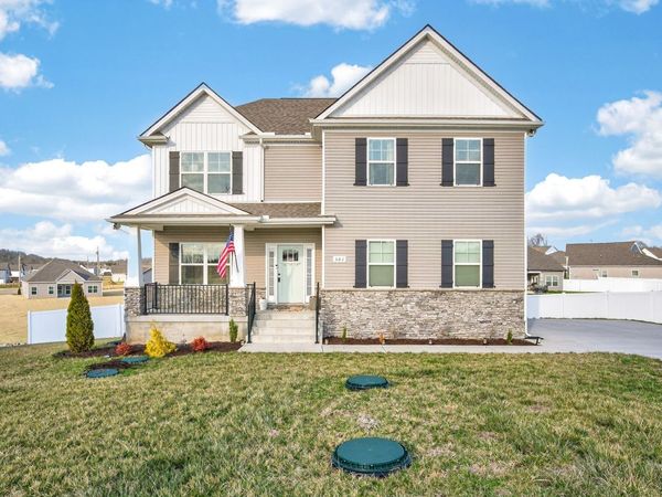 301 Hilltop Ct, Murfreesboro, TN 37129