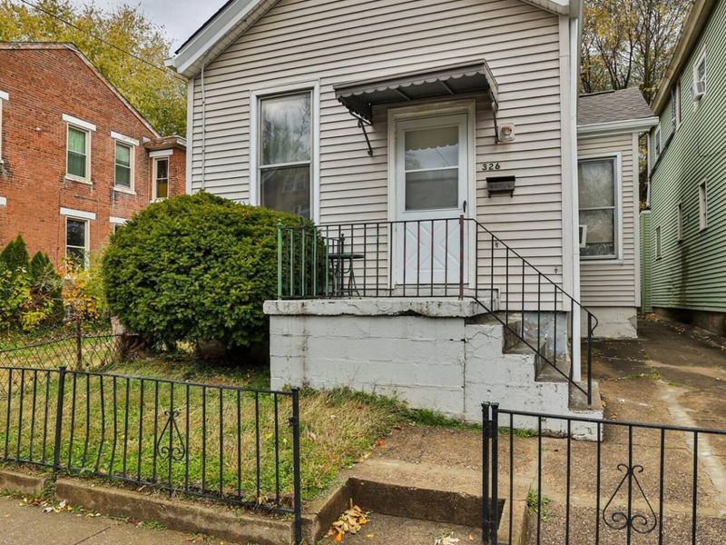 326 E 17th Street, Covington, KY 41014 Photo 2