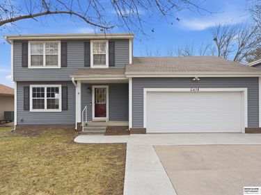 6438 S 164th Avenue , Omaha, NE 68135