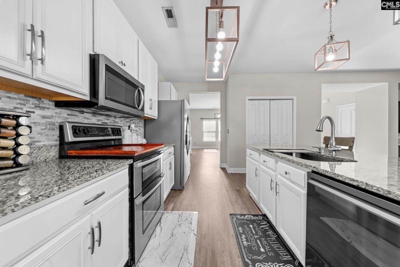 120 Plymouth Pass Drive Photo 10