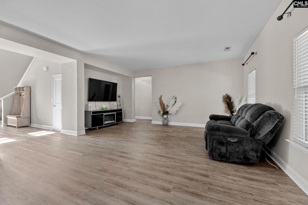 120 Plymouth Pass Drive Photo 15