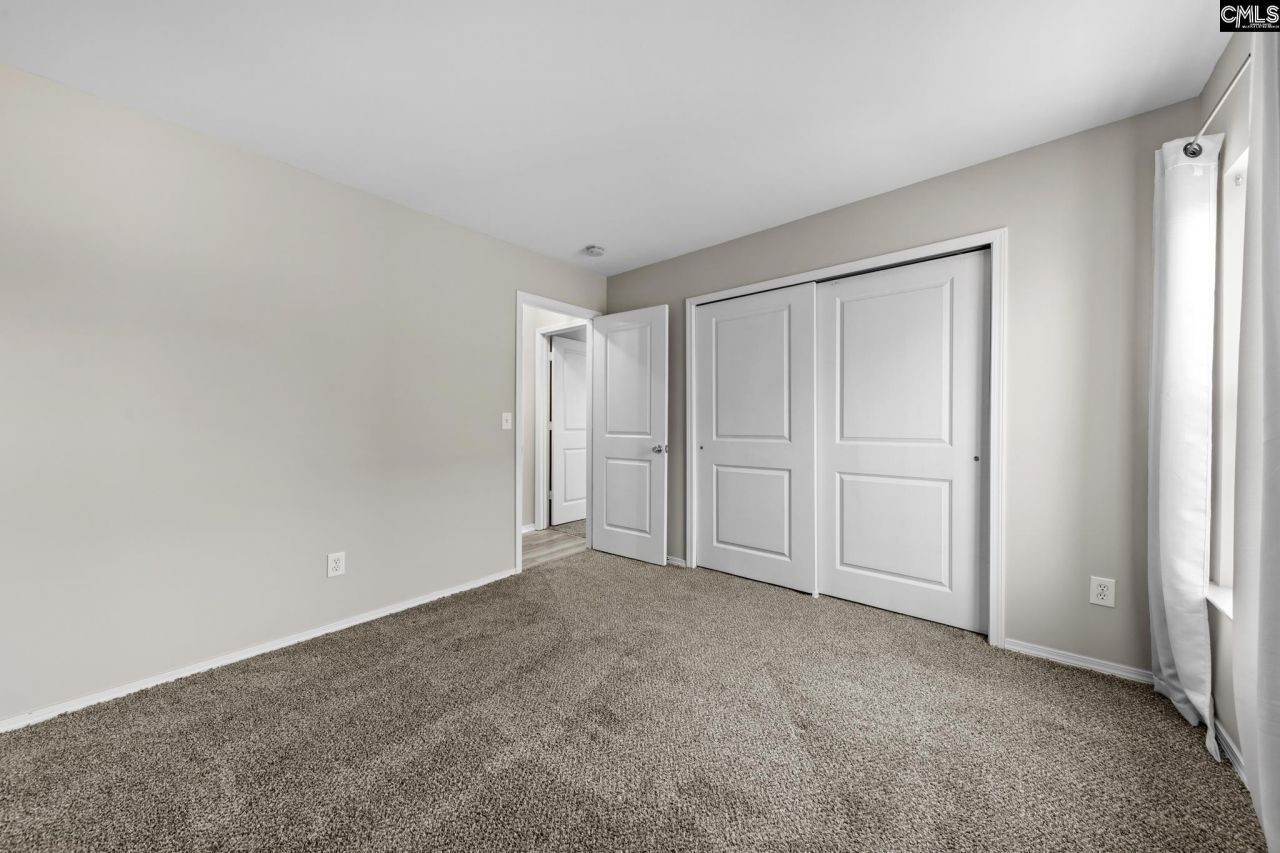 120 Plymouth Pass Drive Photo 32