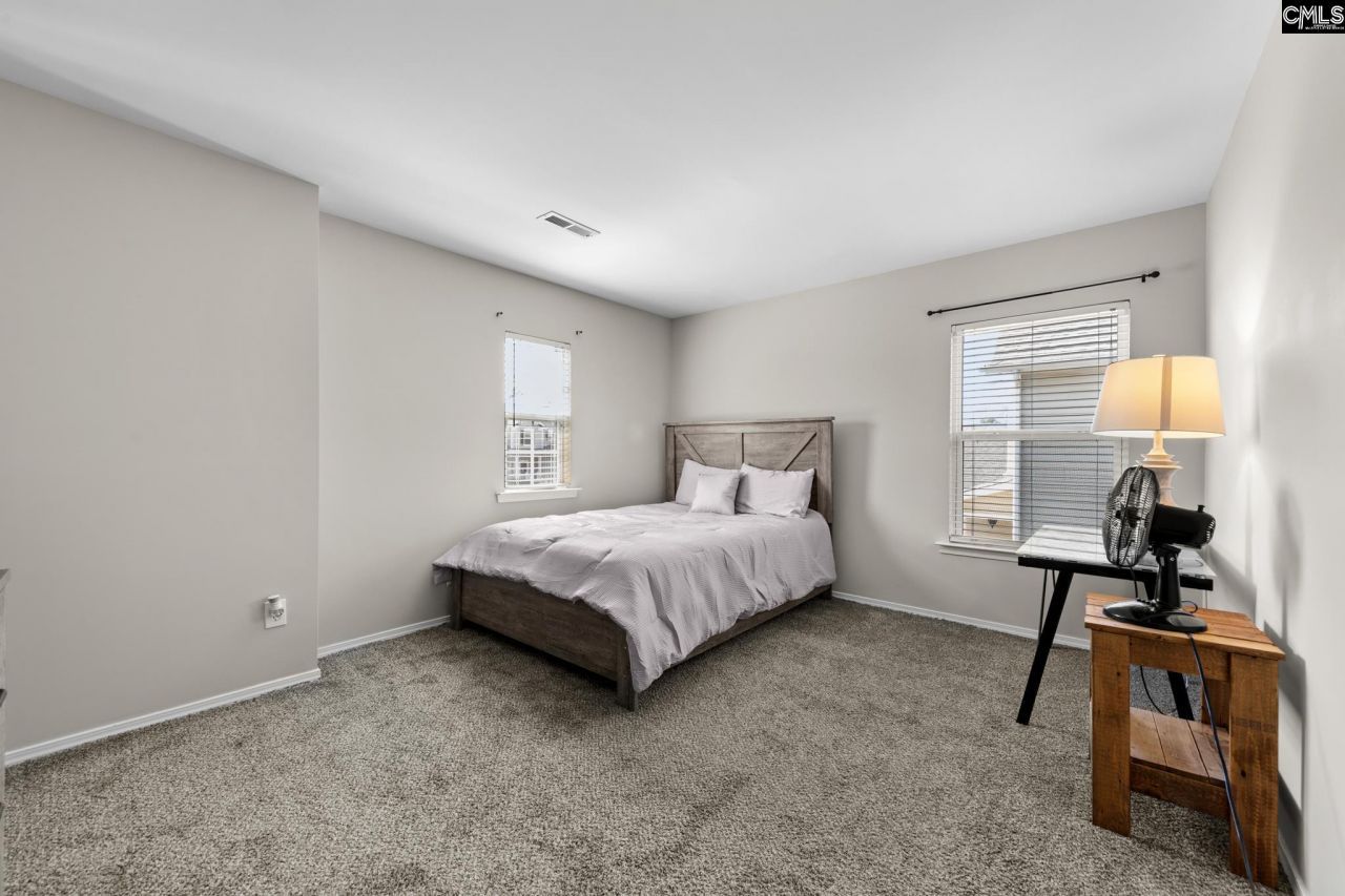 120 Plymouth Pass Drive Photo 33