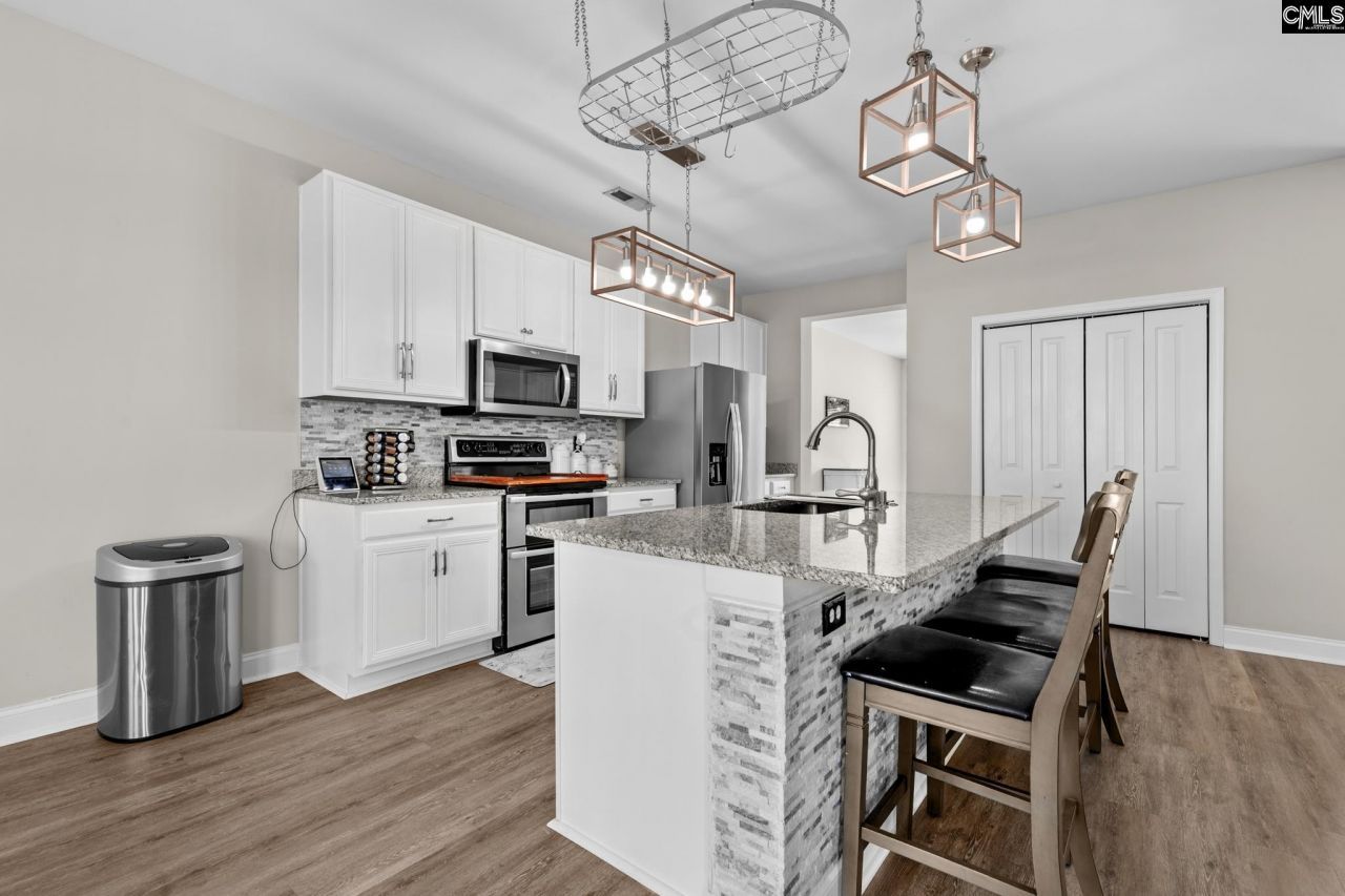 120 Plymouth Pass Drive Photo 8