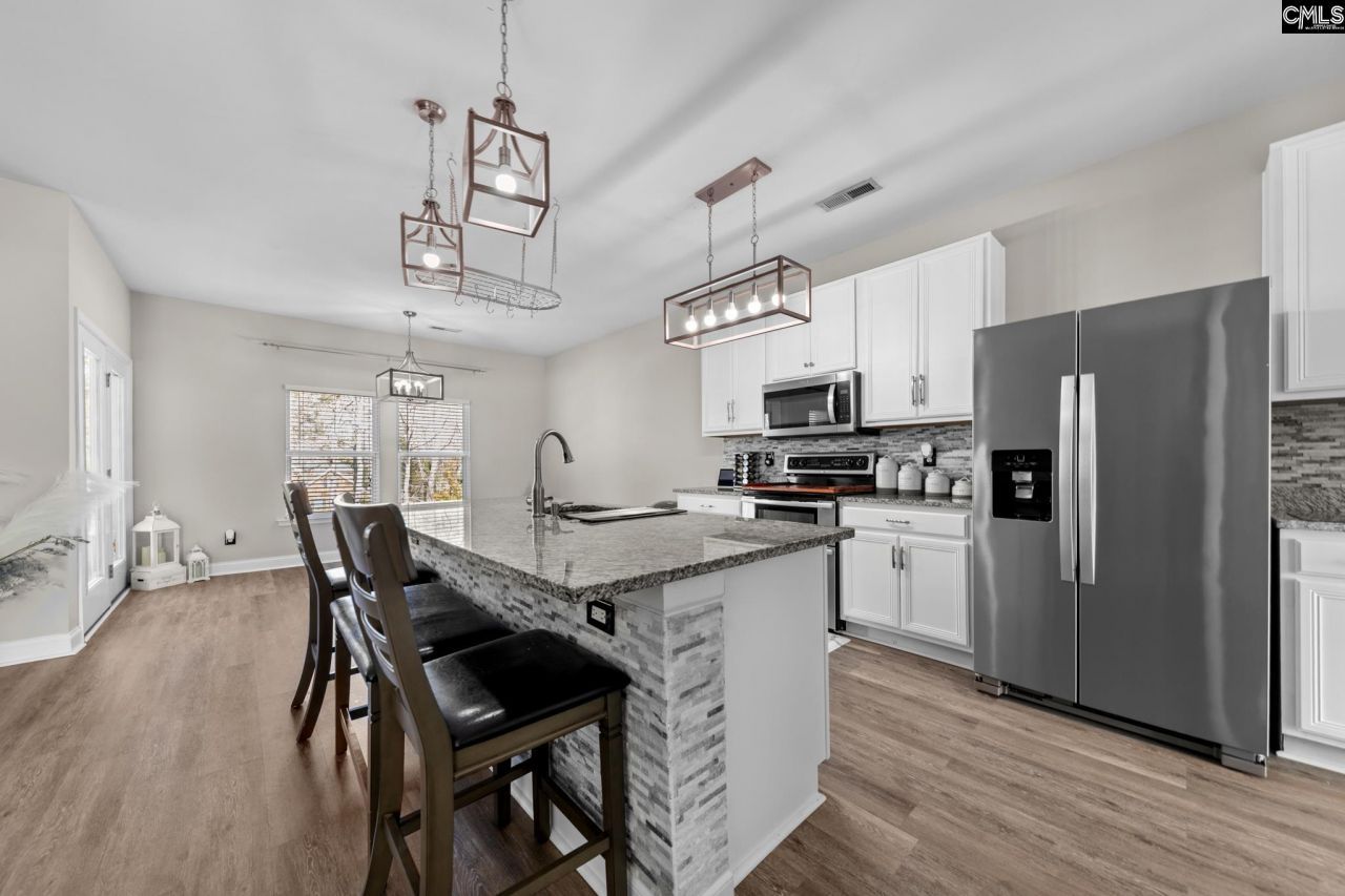 120 Plymouth Pass Drive Photo 9