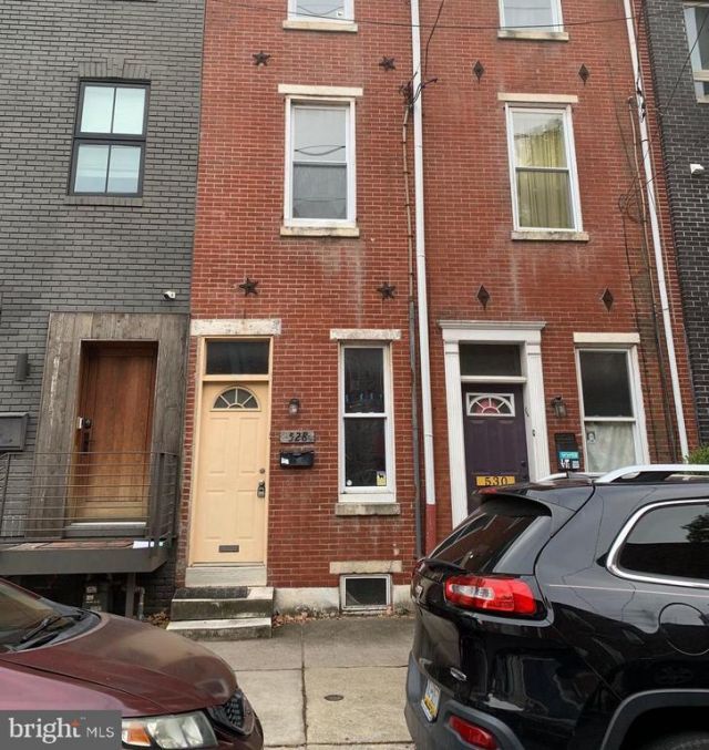 528 Fitzwater Street, Philadelphia, PA 19147 Main Photo
