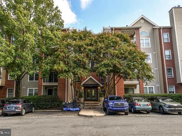 3315 WYNDHAM CIRCLE , Unit 1223, ALEXANDRIA, VA 22302