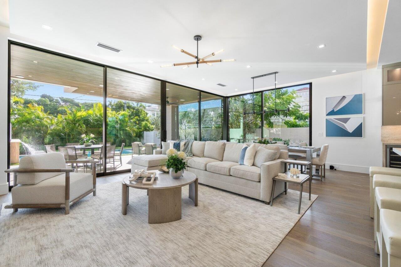 130 NE Wavecrest Way, Boca Raton, FL 33432 Photo