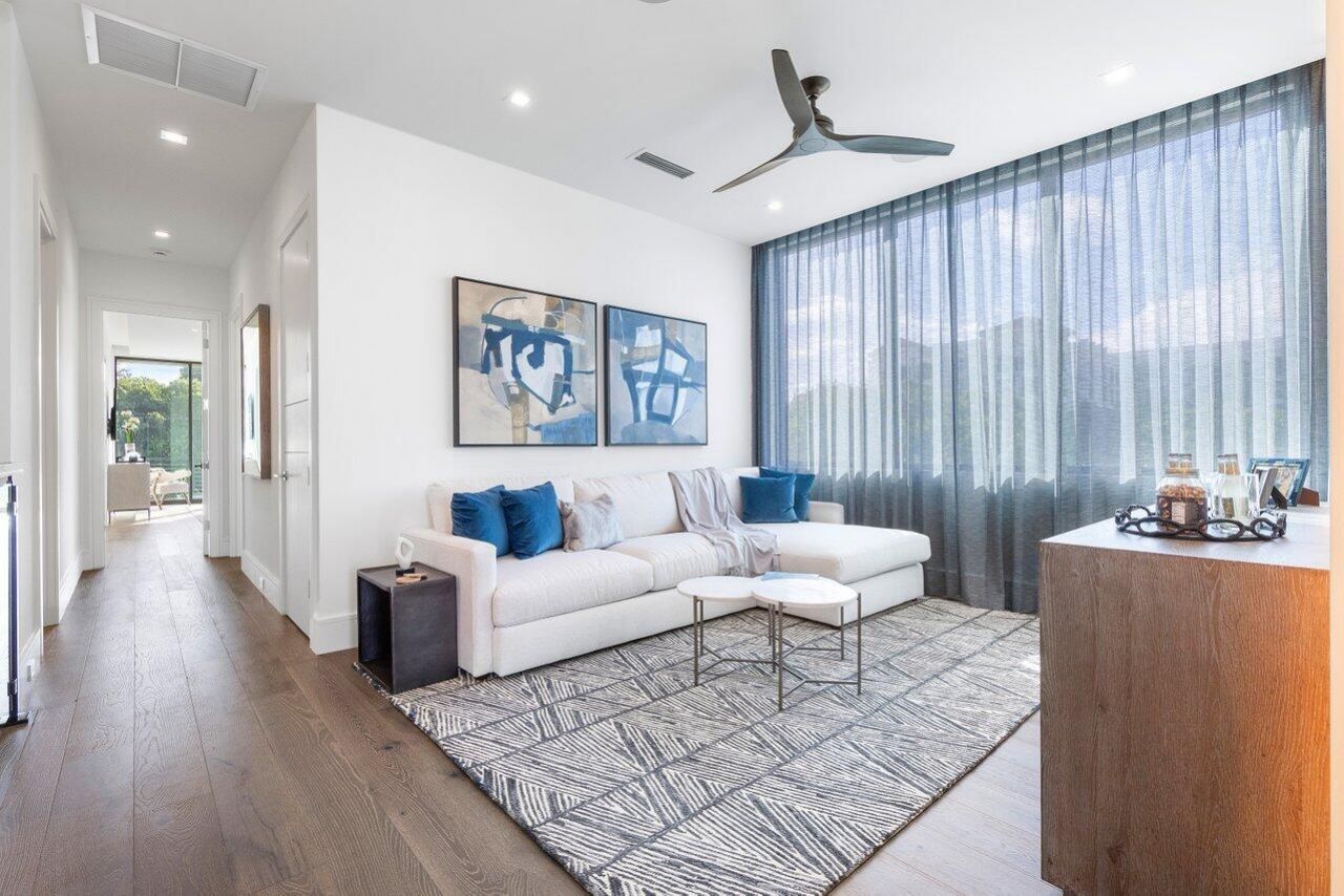 130 NE Wavecrest Way, Boca Raton, FL 33432 Photo