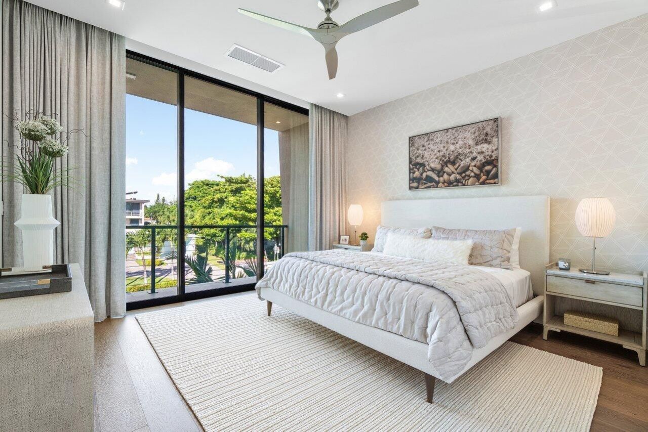 130 NE Wavecrest Way, Boca Raton, FL 33432 Photo