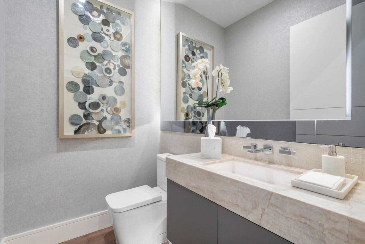 130 NE Wavecrest Way, Boca Raton, FL 33432 Photo