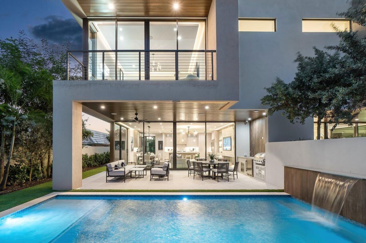 130 NE Wavecrest Way, Boca Raton, FL 33432 Photo