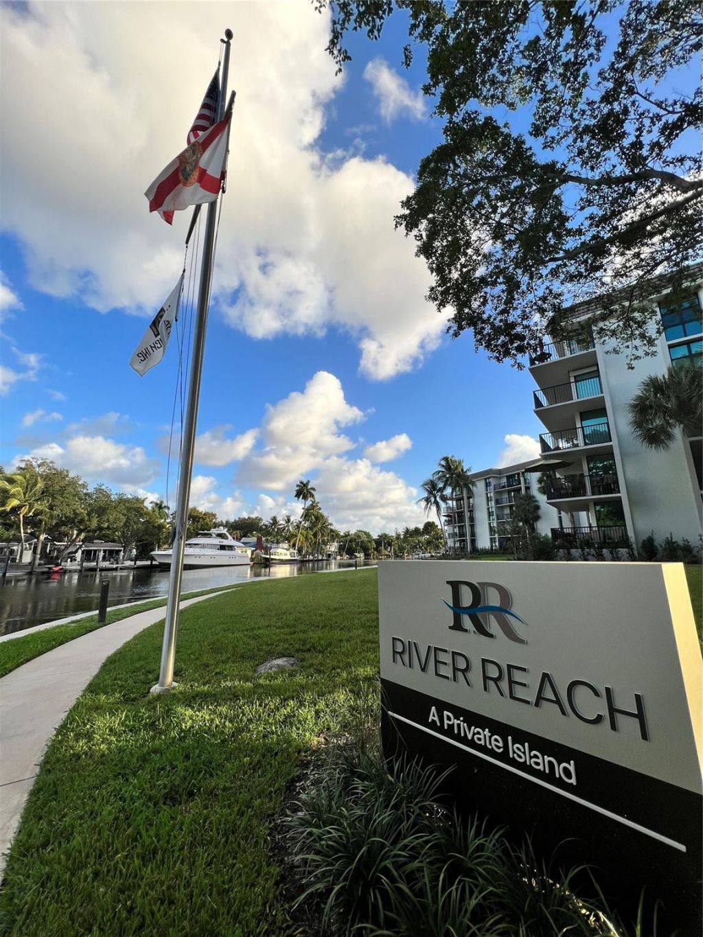 1000 River Reach Drive, Unit 320, Fort Lauderdale, FL 33315 Photo