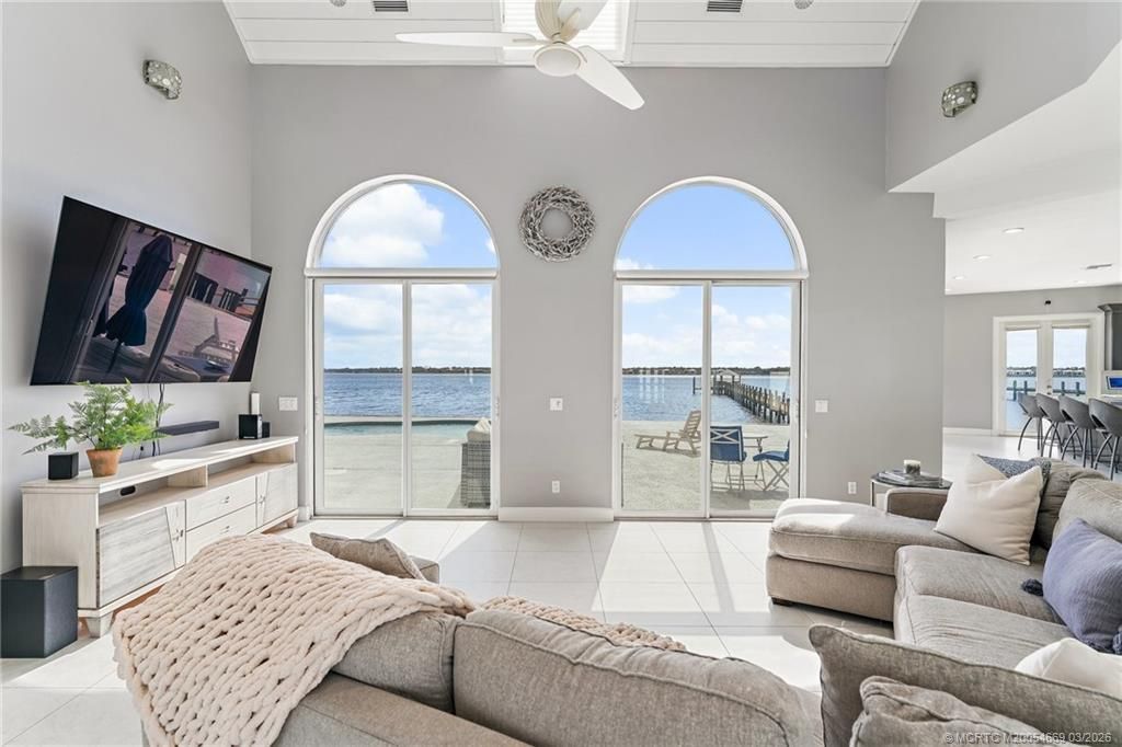 2318 NW Bay Colony Court, Stuart, FL 34994 Photo