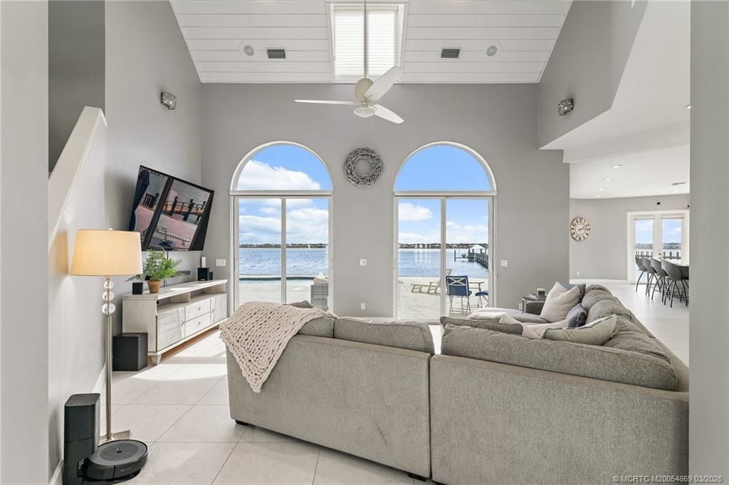 2318 NW Bay Colony Court, Stuart, FL 34994 Photo