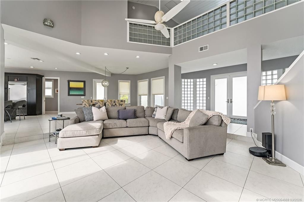 2318 NW Bay Colony Court, Stuart, FL 34994 Photo