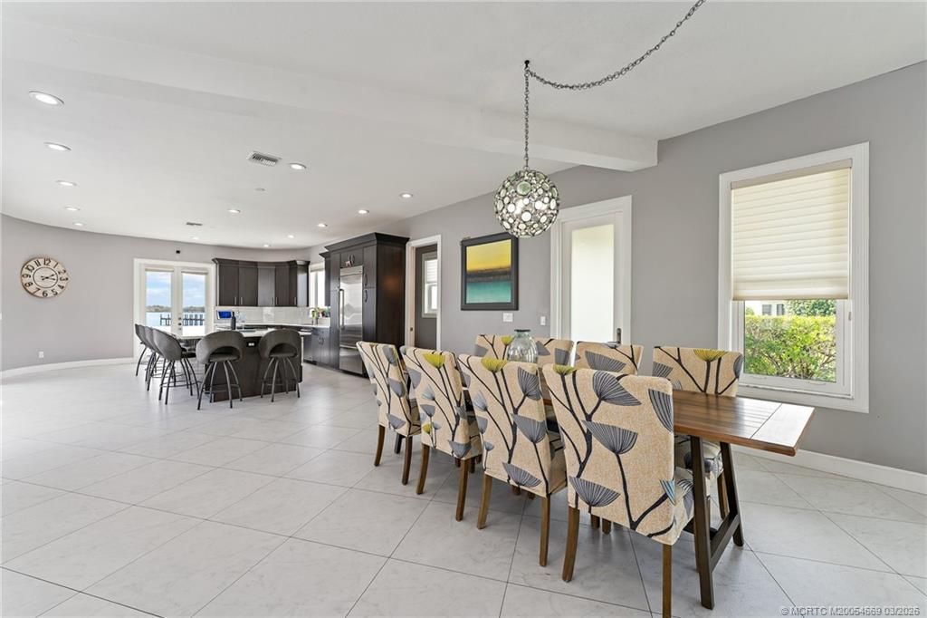 2318 NW Bay Colony Court, Stuart, FL 34994 Photo