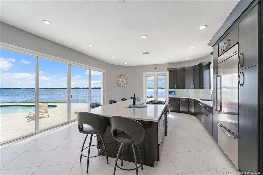 2318 NW Bay Colony Court, Stuart, FL 34994 Photo