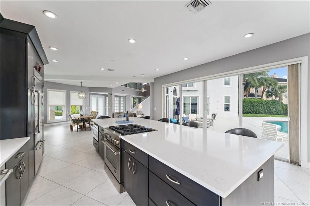 2318 NW Bay Colony Court, Stuart, FL 34994 Photo
