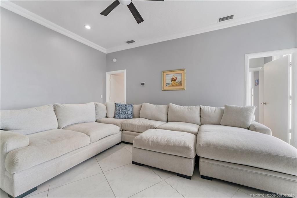 2318 NW Bay Colony Court, Stuart, FL 34994 Photo
