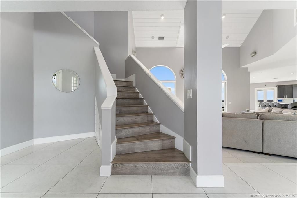 2318 NW Bay Colony Court, Stuart, FL 34994 Photo