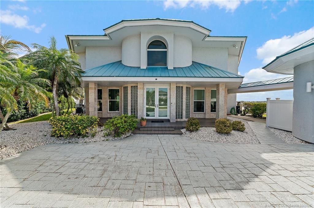2318 NW Bay Colony Court, Stuart, FL 34994 Photo